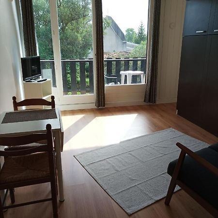 Studio Tout Confort Au Bord Du Lac D'Estey Lejlighed Dax Eksteriør billede