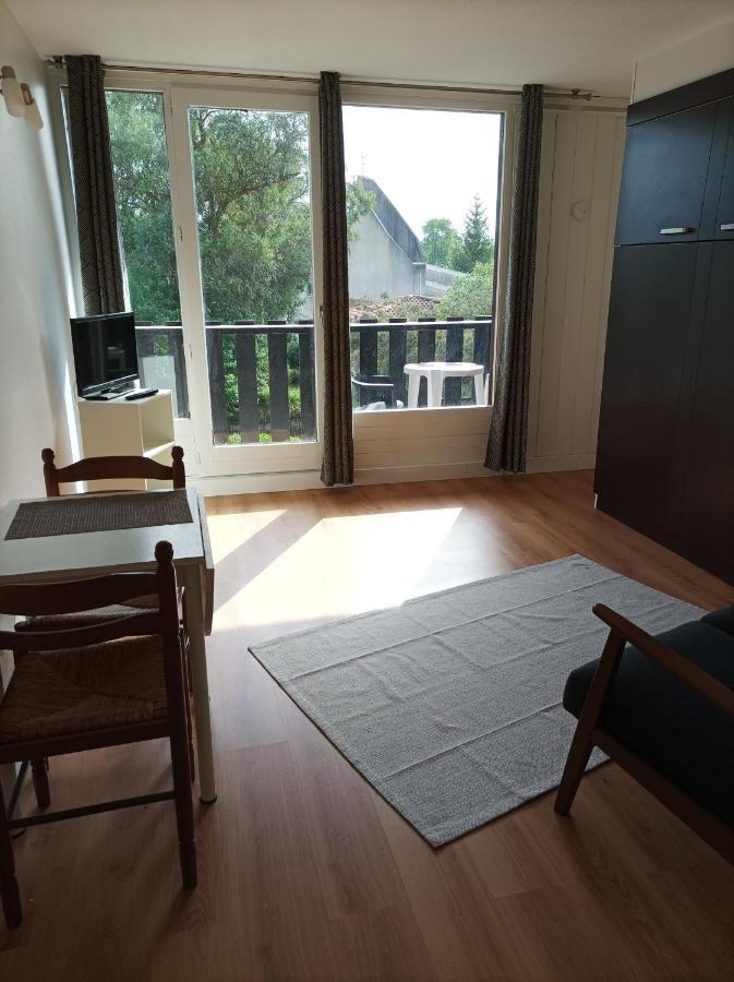Studio Tout Confort Au Bord Du Lac D'Estey Lejlighed Dax Eksteriør billede